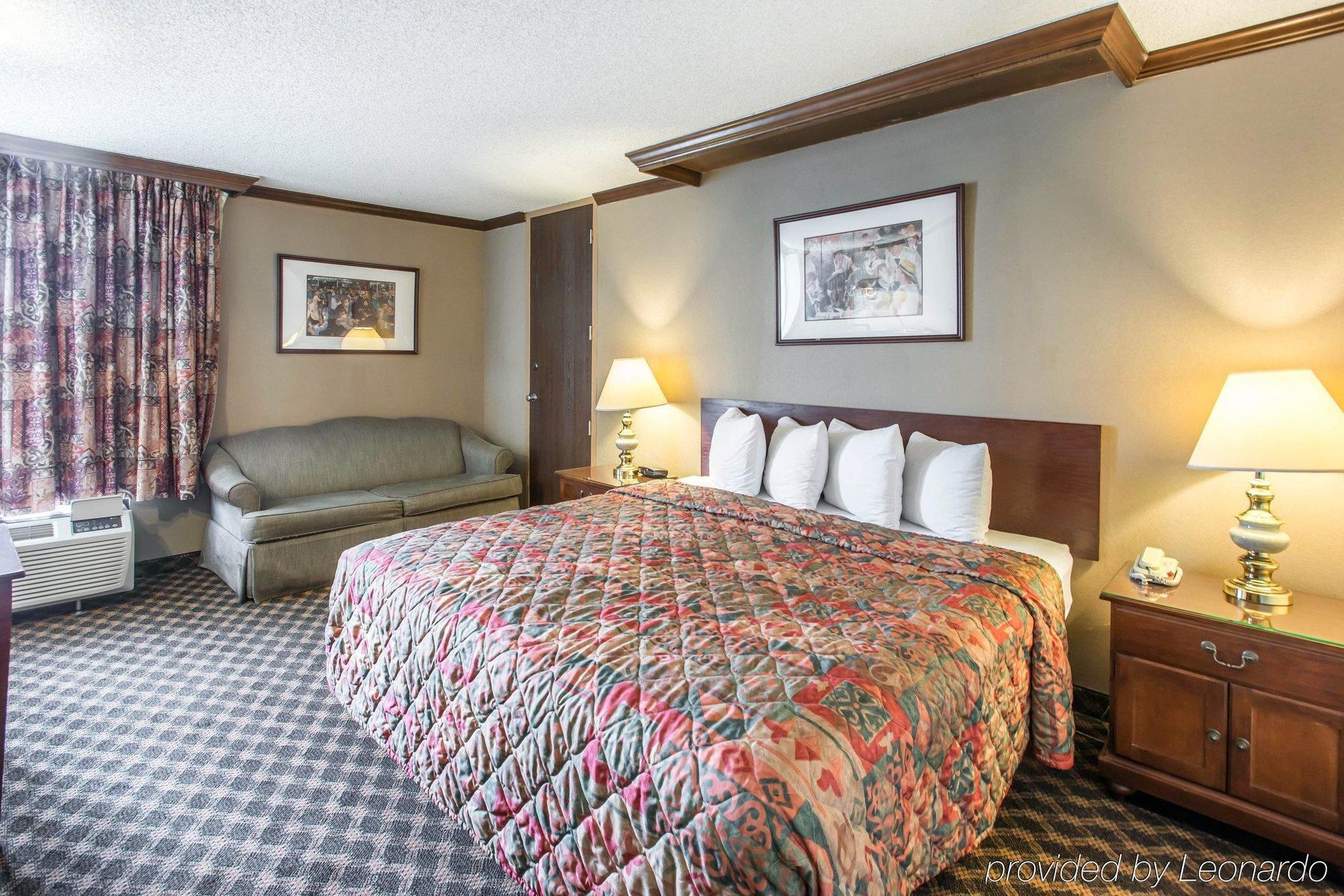 Rodeway Inn And Suites Boulder Broker Экстерьер фото