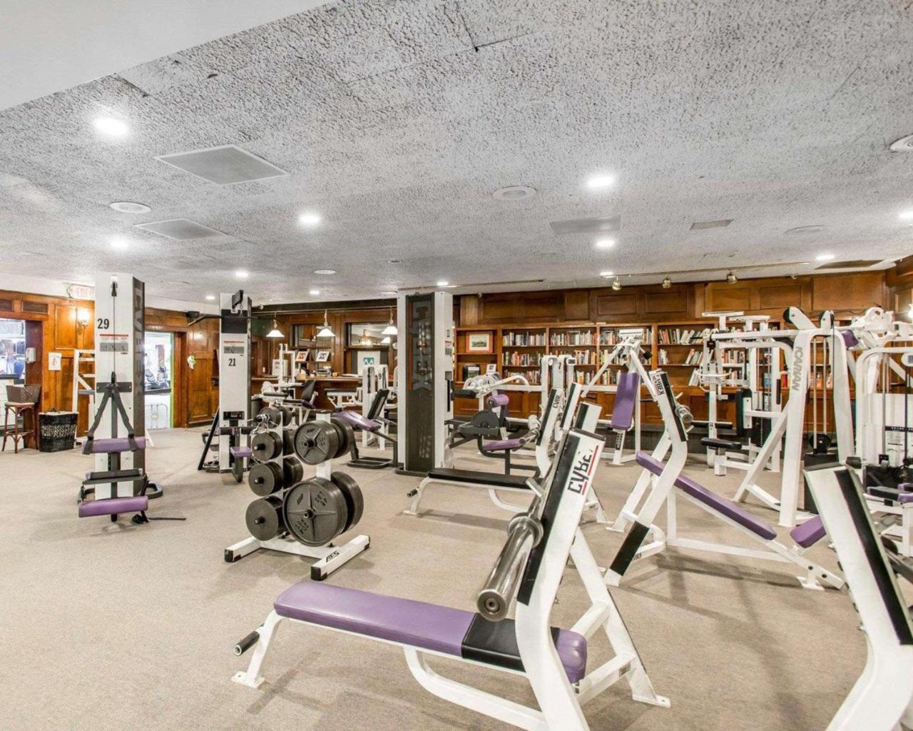Rodeway Inn And Suites Boulder Broker Экстерьер фото